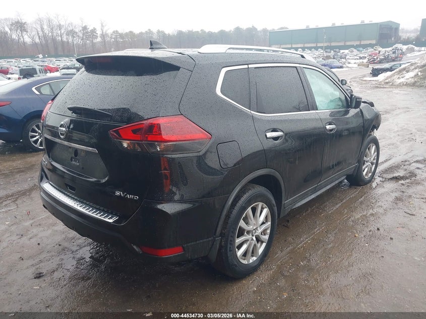 2018 Nissan Rogue Sv