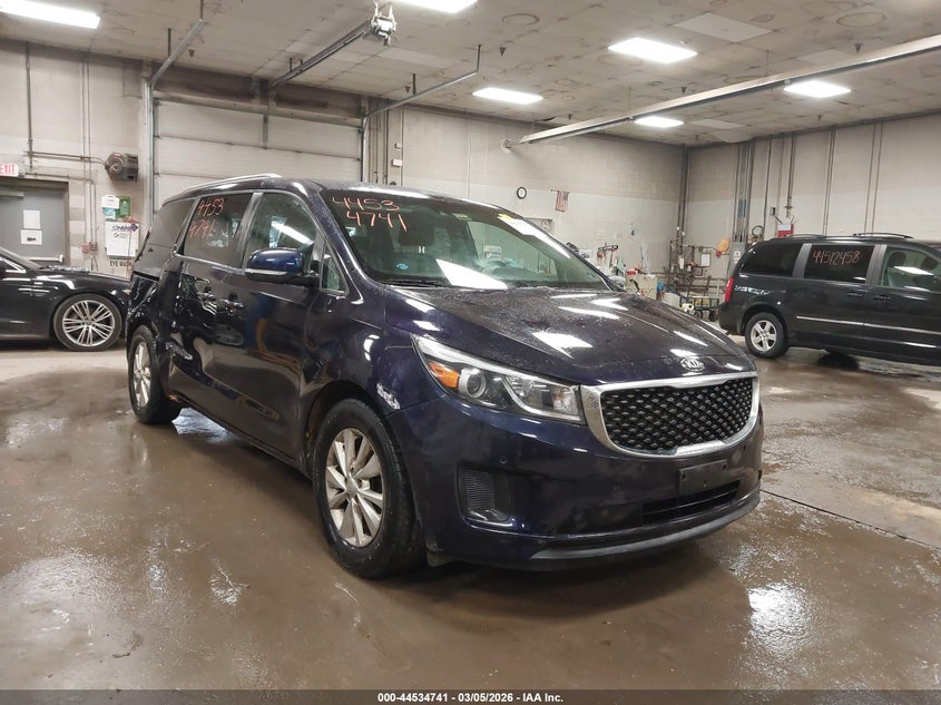 2018 Kia Sedona Lx