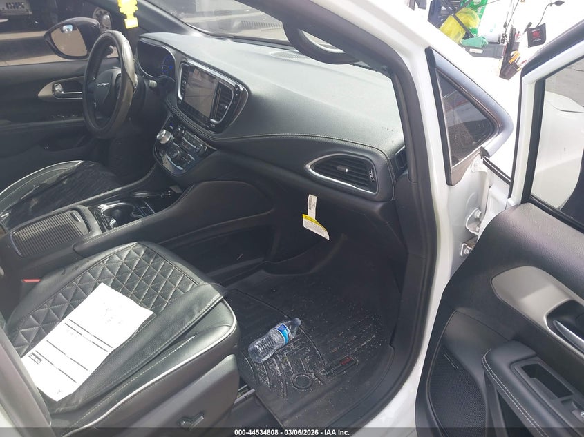 2023 Chrysler Pacifica Hybrid Limited