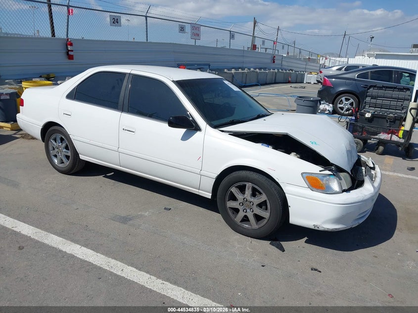 2000 Toyota Camry Le