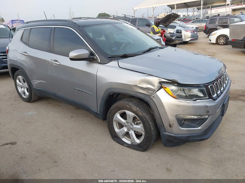 2019 Jeep Compass Latitude Fwd