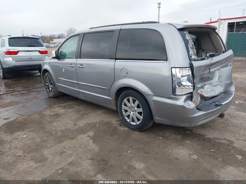 2013 Chrysler Town & Country Touring