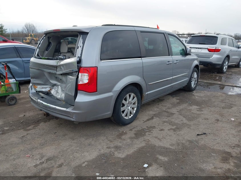2013 Chrysler Town & Country Touring
