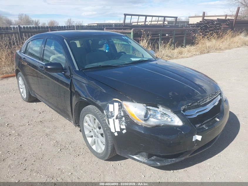 2014 Chrysler 200 Touring