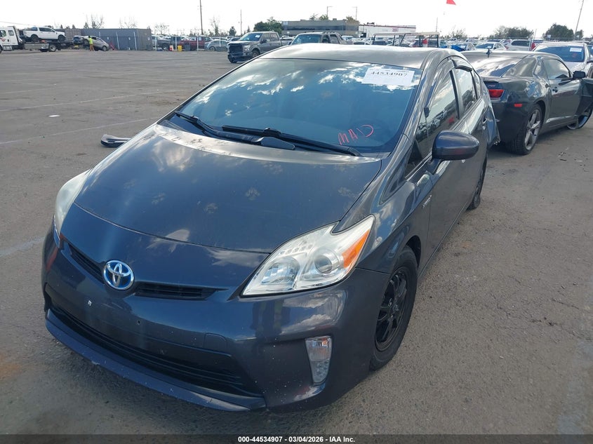 2014 Toyota Prius Two