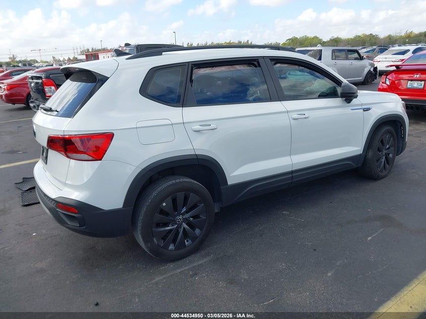 2024 Volkswagen Taos 1.5T S