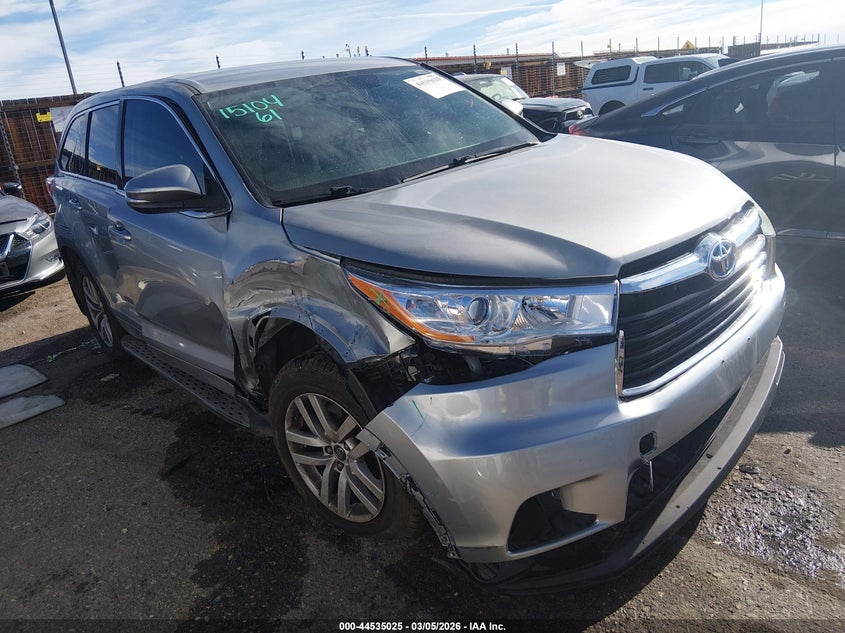 2016 Toyota Highlander Le