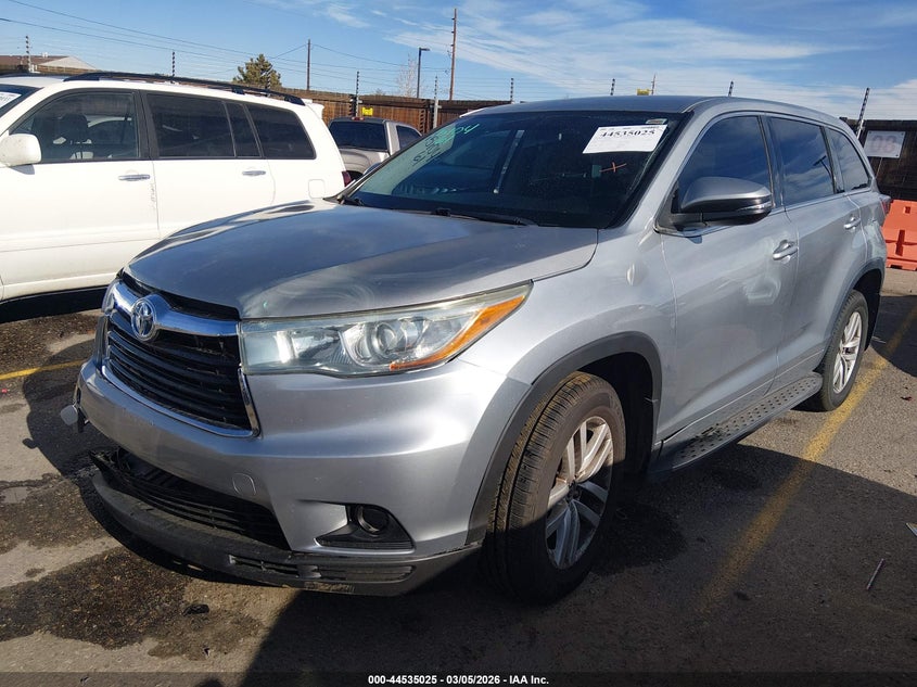 2016 Toyota Highlander Le