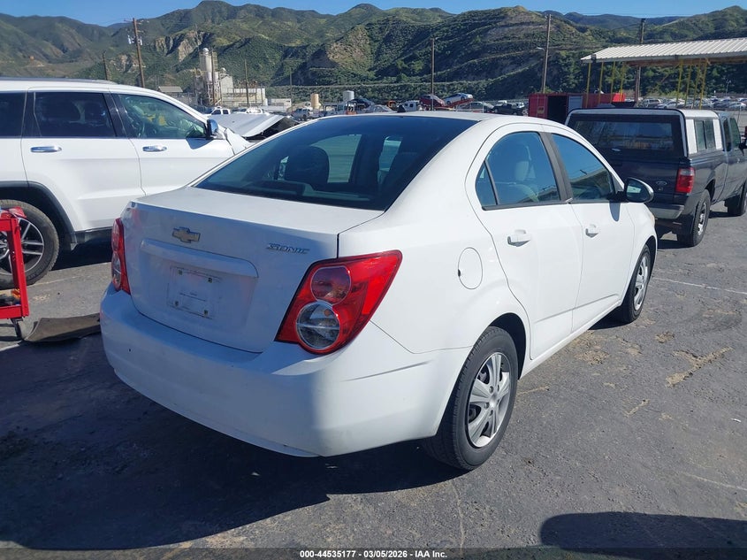 2013 Chevrolet Sonic Ls Auto