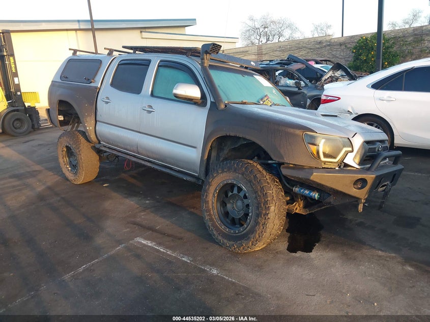 2015 TOYOTA TACOMA BASE V6