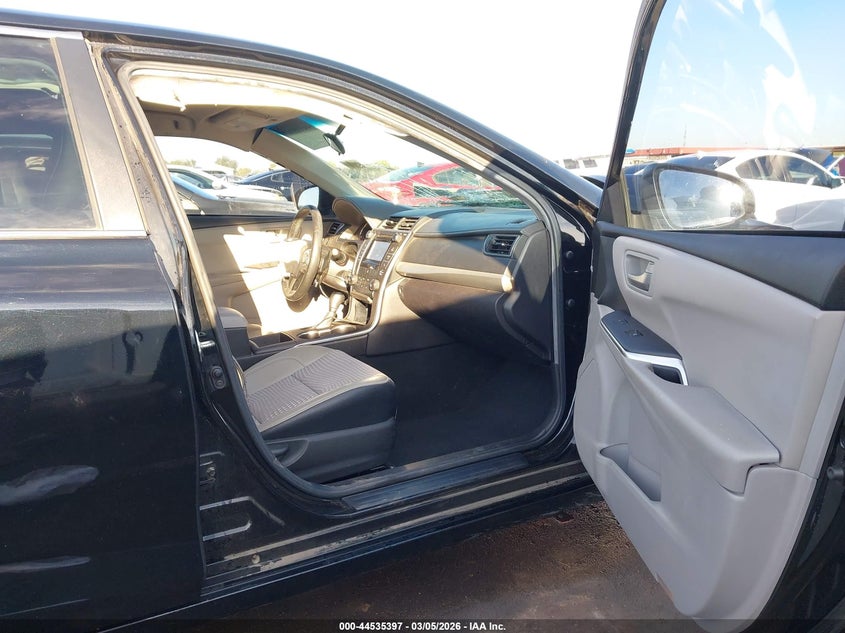 2015 Toyota Camry Se