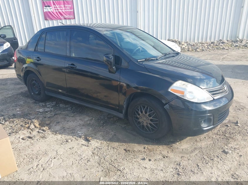 2011 Nissan Versa 1.8S