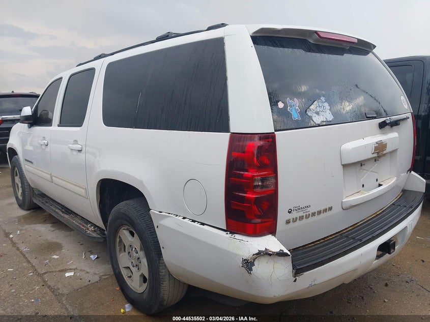2011 Chevrolet Suburban 1500 Ls