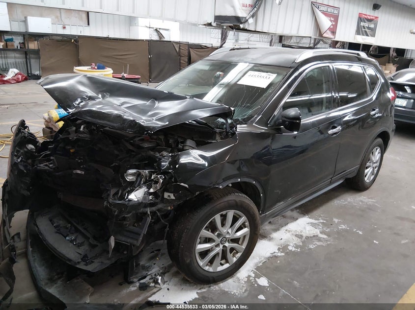 2017 Nissan Rogue Sv