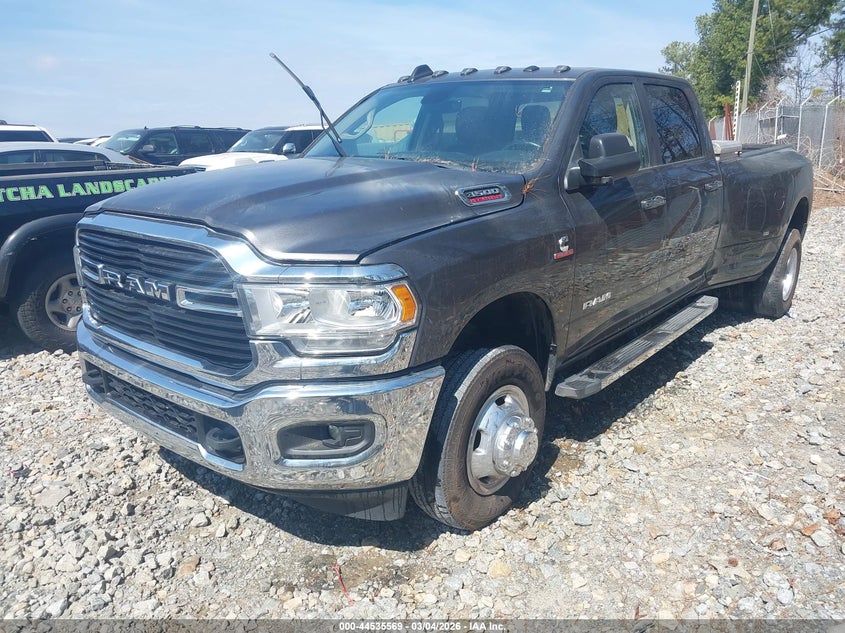 2019 Ram 3500 Ram Big Horn 4X4 8' Box black Lot 111044535569 Vin 3C63RRHL7KG703574
