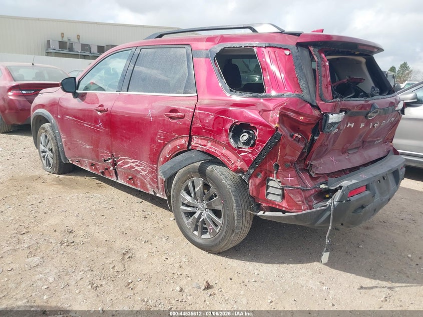 2023 Nissan Pathfinder Sv 4Wd
