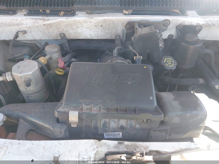 2001 Chevrolet Astro VIN: 1GCDM19W31B126300 Lot: 44535620