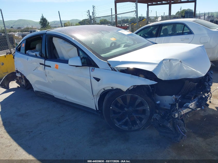 2022 Tesla Model X Dual Motor All-Wheel Drive