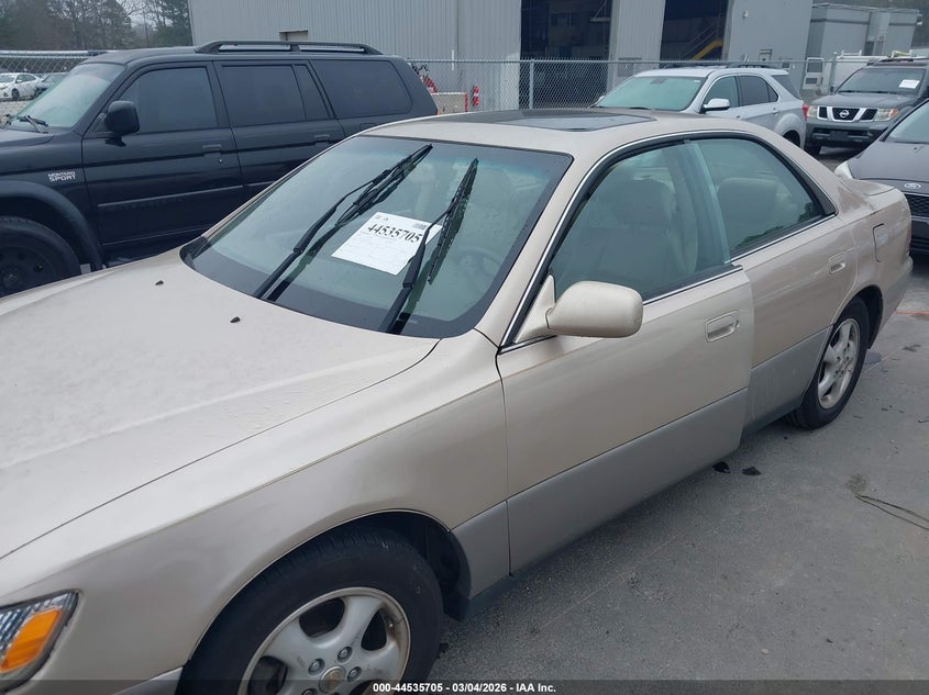 2000 Lexus Es 300 VIN: JT8BF28G7Y5075084 Lot: 44535705