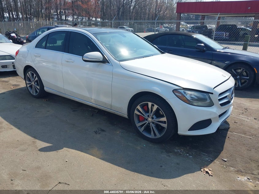 2015 Mercedes-Benz C 300 4Matic