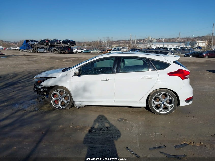 2017 Ford Focus St VIN: 1FADP3L99HL285340 Lot: 44535911