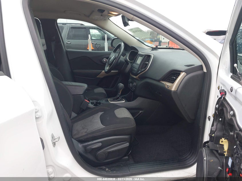 2018 Jeep Cherokee Latitude Fwd