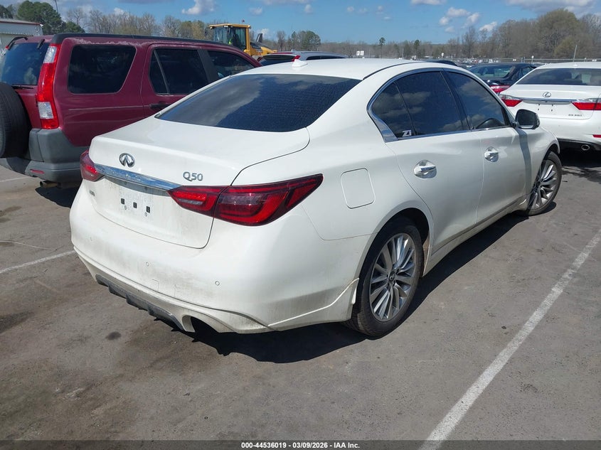 2021 Infiniti Q50 Luxe Awd
