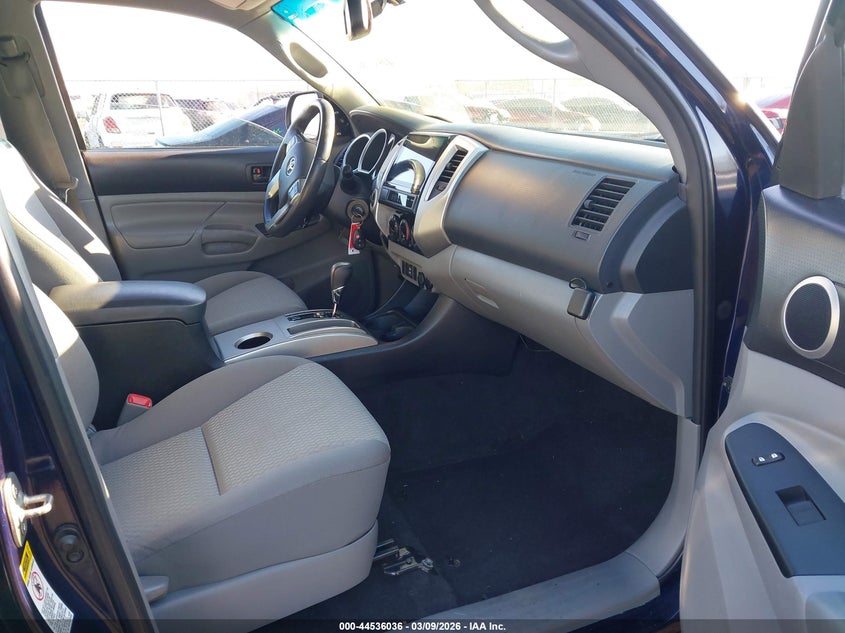 2012 Toyota Tacoma Base V6