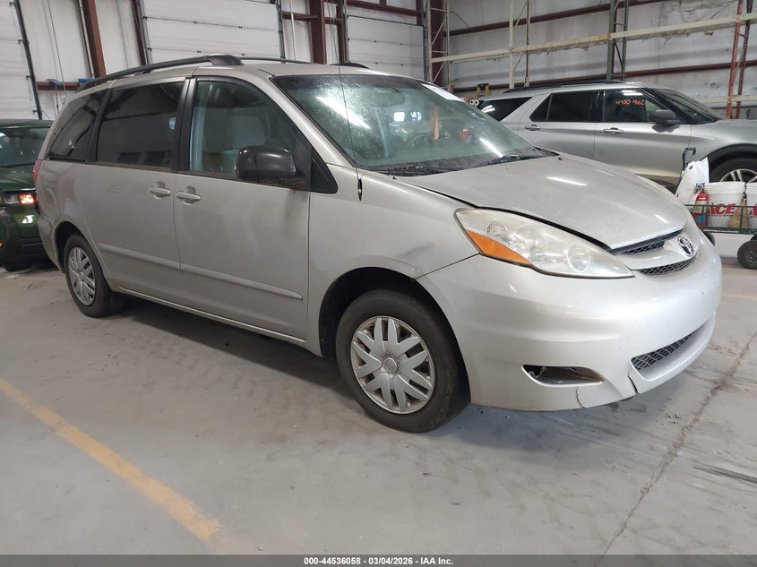 2008 Toyota Sienna Le