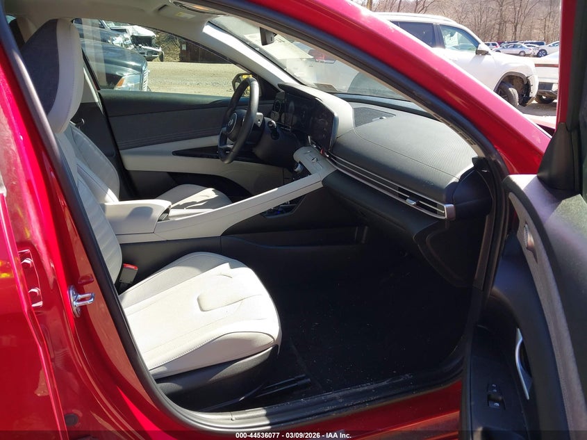 2023 Hyundai Elantra Hybrid Limited