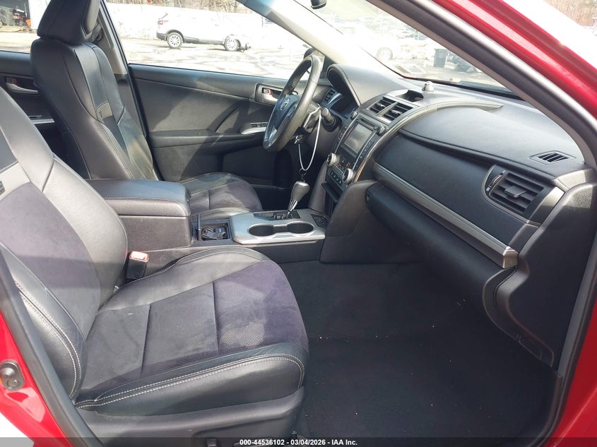 2012 Toyota Camry Se V6