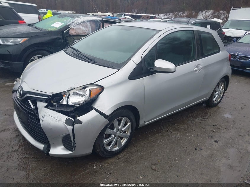 2015 Toyota Yaris Le