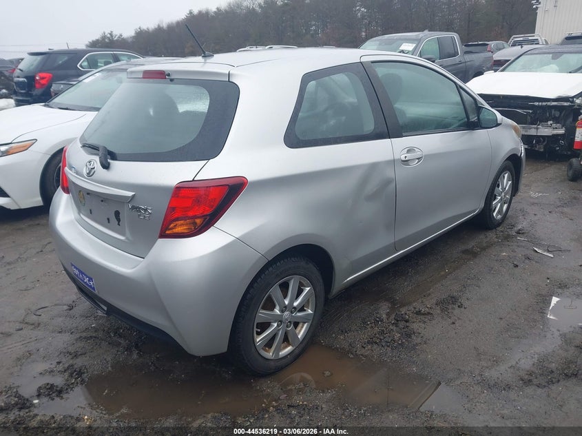 2015 Toyota Yaris Le
