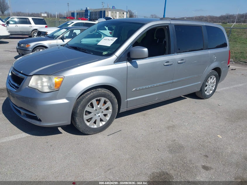 2014 Chrysler Town & Country Touring