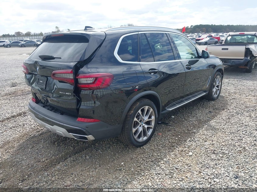 2022 BMW X5 xDrive40I