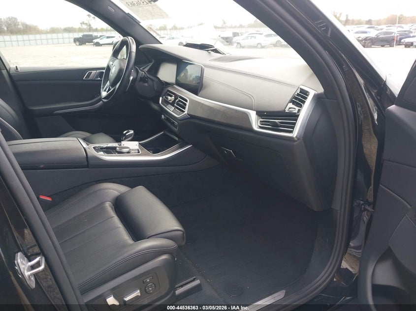 2022 BMW X5 xDrive40I