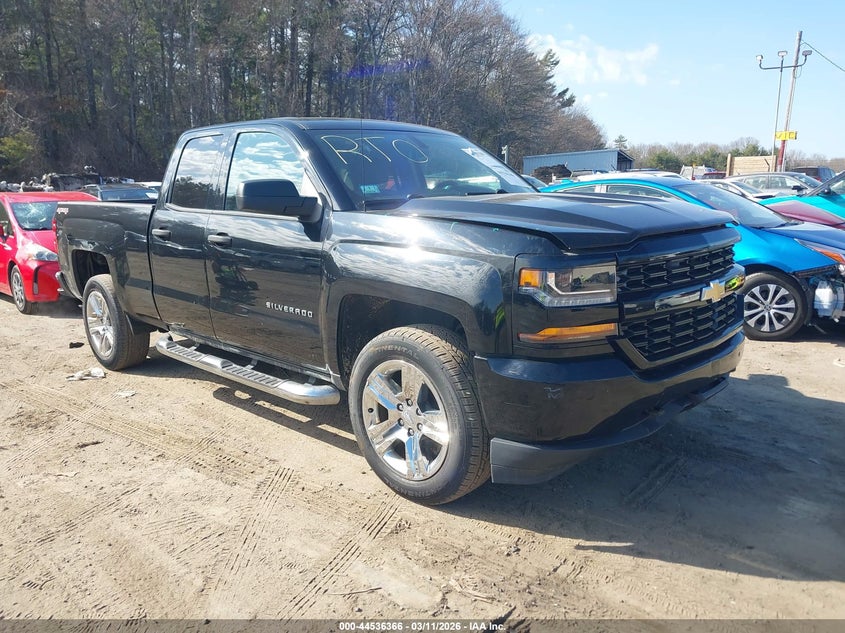 2017 Chevrolet Silverado 1500 Custom