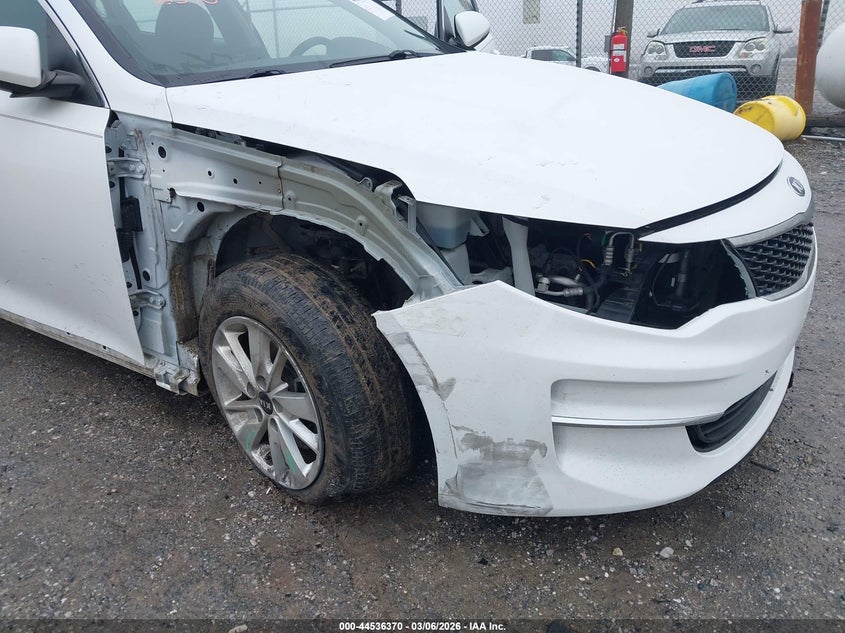 2018 Kia Optima Lx VIN: 5XXGT4L39JG187824 Lot: 44536370