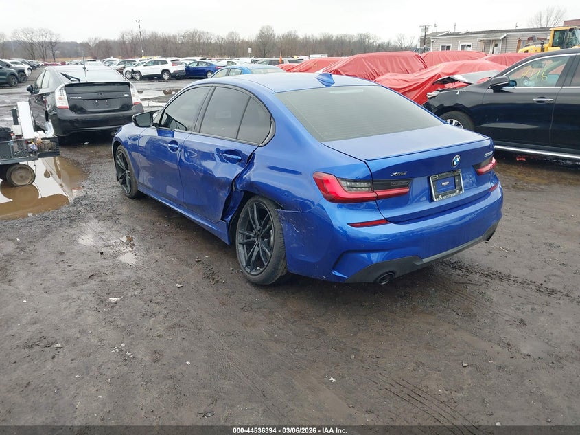 2022 BMW 330I xDrive