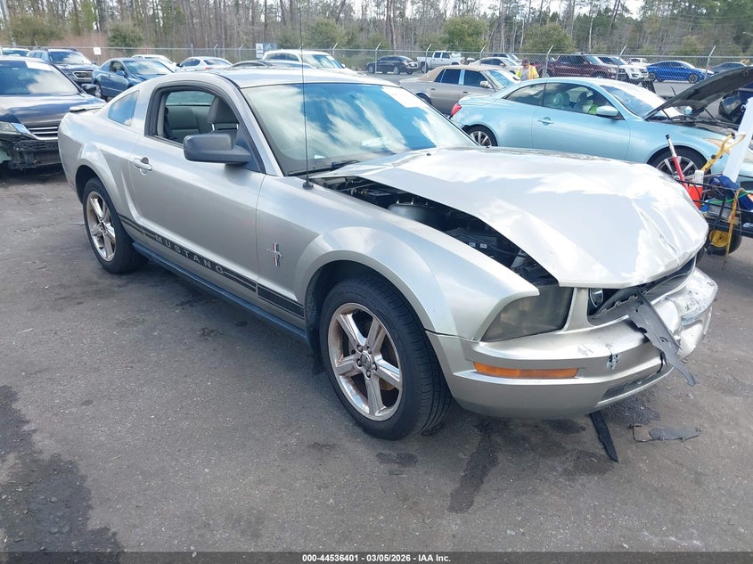 2008 Ford Mustang V6 Deluxe/V6 Premium