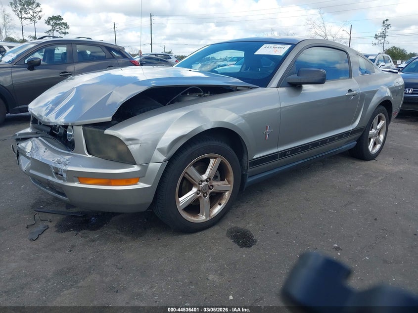 2008 Ford Mustang V6 Deluxe/V6 Premium