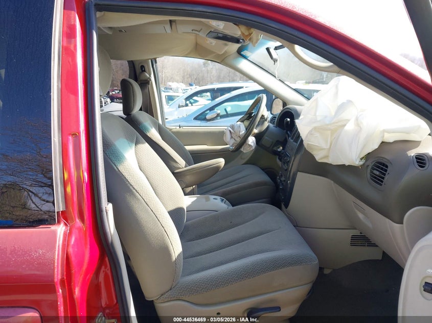 2005 Dodge Grand Caravan Sxt