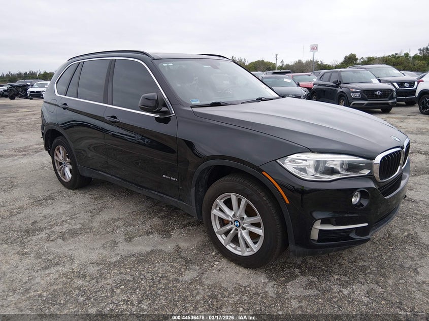 Vin: 5uxkr2c59f0h37175, lot: 45033301, bmw x5 sdrive35i 2015 img_1