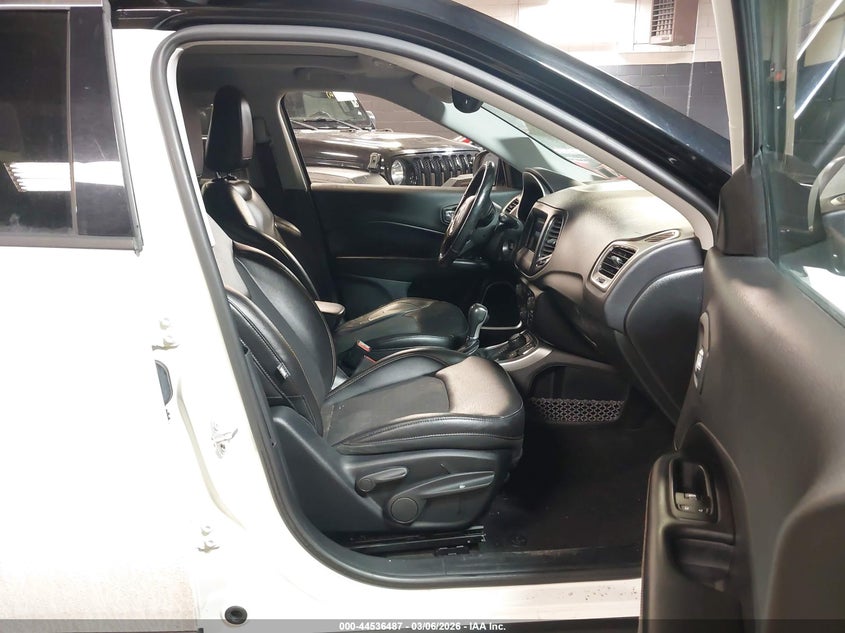 2018 Jeep Compass Latitude 4X4