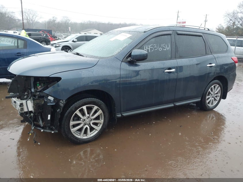 2015 Nissan Pathfinder Sv