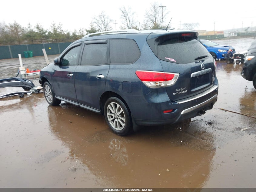 2015 Nissan Pathfinder Sv