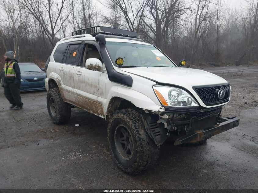 2004 LEXUS GX 470