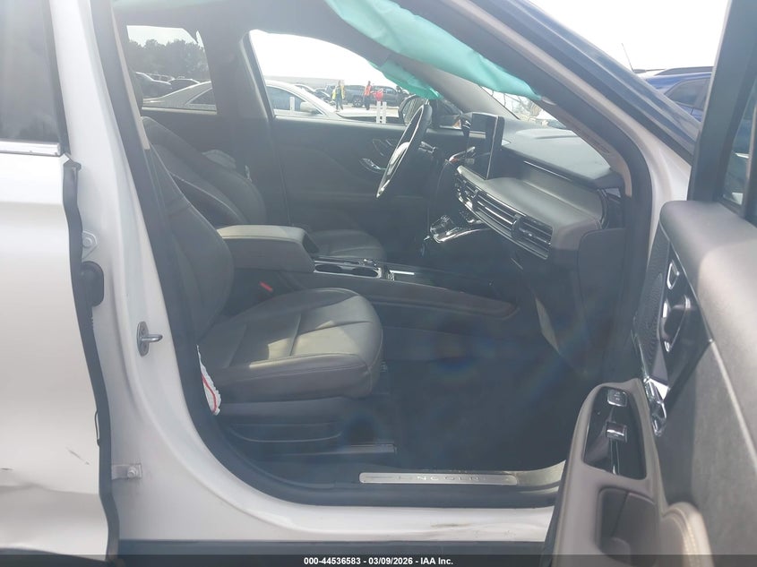 2025 Lincoln Corsair Premiere