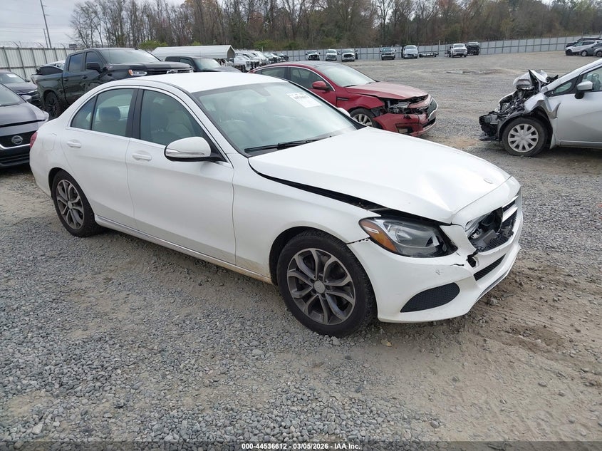 2015 Mercedes-Benz C 300