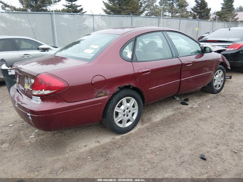 2005 Ford Taurus Se